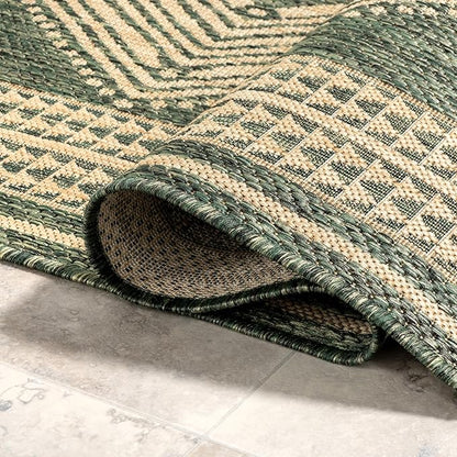 nuLOOM 8' x 10' Outdoor Tribal Geometric Area Rug, Stain Resistant, Weather Resistant, High Traffic, Patio, Balcony, Outside, Ranya Green