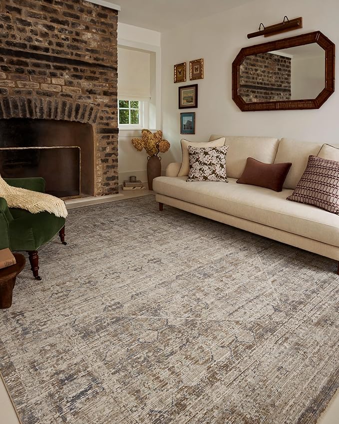 Loloi Chris Loves Julia Ida Collection IDA-06 Slate/Natural 2'-7" x 8'-0", .19" Pile Height, Runner Rug