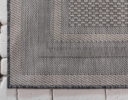 Unique Loom Outdoor Border Collection Area Rug - Soft Border (5' 3" x 8' Rectangle, Black/ Ivory)