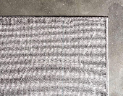 Unique Loom Trellis Frieze Collection Area Rug - Geometric (4' 1" x 6' 1", Light Gray/ Ivory)