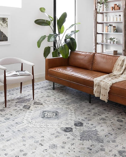 Loloi Skye Collection SKY-02 Silver/Grey 2'-0" x 5'-0" Accent Rug