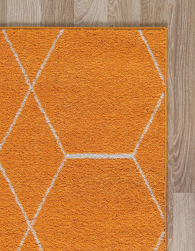 Unique Loom Trellis Frieze Collection Area Rug - Geometric (6' 1" x 9', Orange/ Ivory)