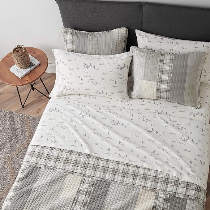 Eddie Bauer - Flannel Sheets Queen Size, Anti-Pilling & Wrinkle Resistant Cotton, Touchably Soft for All-Season Comfort - Bed Sheets with Matching Pillowcases & Fitted Sheet (Geese Meadow Yellow)