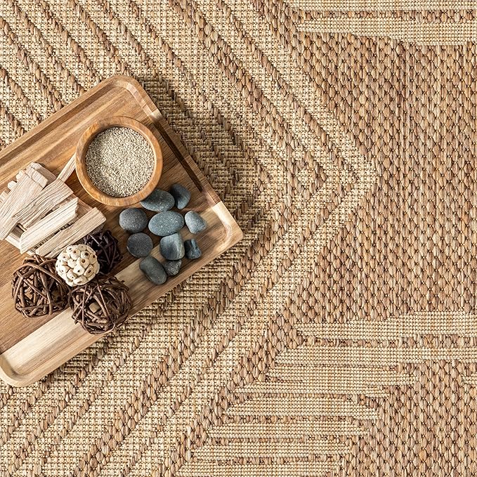 nuLOOM Ranya Light Brown/Ivory, 8' Round, Tribal Geometric, Soft and Cozy, High Traffic, Stain Resistant, Easy Clean, Durable Area Rug for Indoor/Outdoor Patio, Deck, Porch, Garden, Courtyard