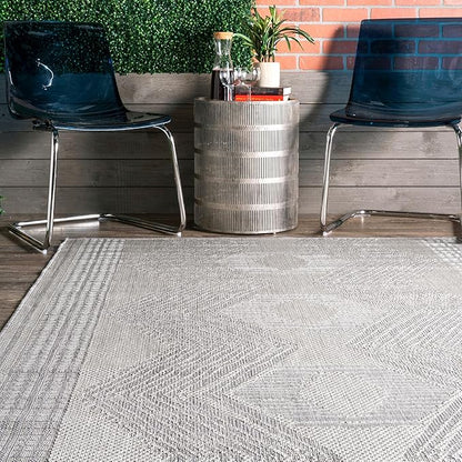 nuLOOM 7' Square Outdoor Tribal Geometric Area Rug, Stain Resistant, Weather Resistant, High Traffic, Patio, Balcony, Outside, Ranya Light Grey