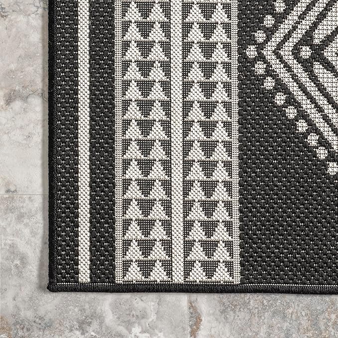 nuLOOM 8' x 10' Outdoor Tribal Geometric Area Rug, Stain Resistant, Weather Resistant, High Traffic, Patio, Balcony, Outside, Ranya Black