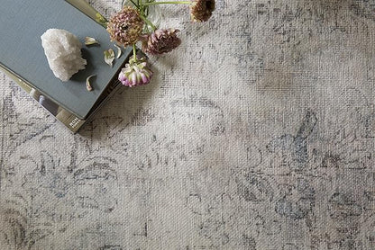 Loloi Loren Collection LQ-04 Silver/Slate 2'-3" x 3'-9" Accent Rug