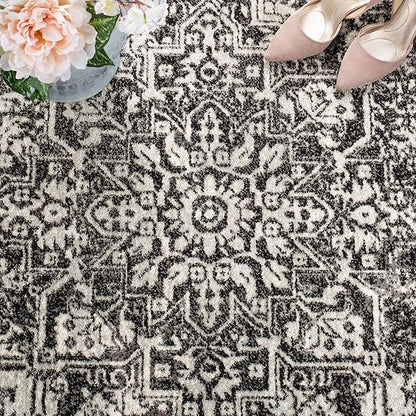SAFAVIEH Evoke Collection 2'2" x 4' Black / Grey EVK256R Oriental Distressed Non-Shedding Living Room Bedroom Accent Rug