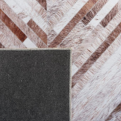 SAFAVIEH Washable Rug Faux Hide Collection - 6' x 9', Beige & Brown, Slip Resistant, Western Rustic Decor, Printed Pattern, Ideal for Living Room, Bedroom, Home Office, Dining Space (FAH526A)